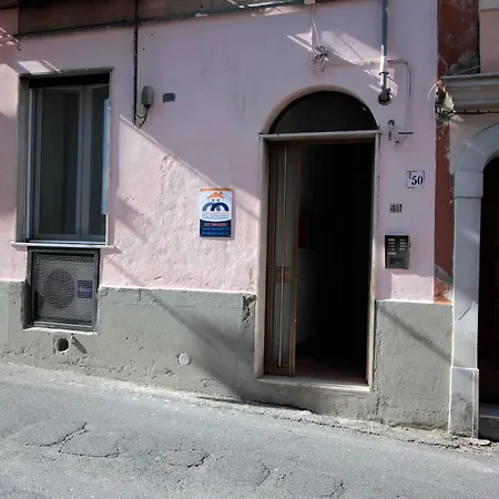 Nonno Nini Bed and Breakfast